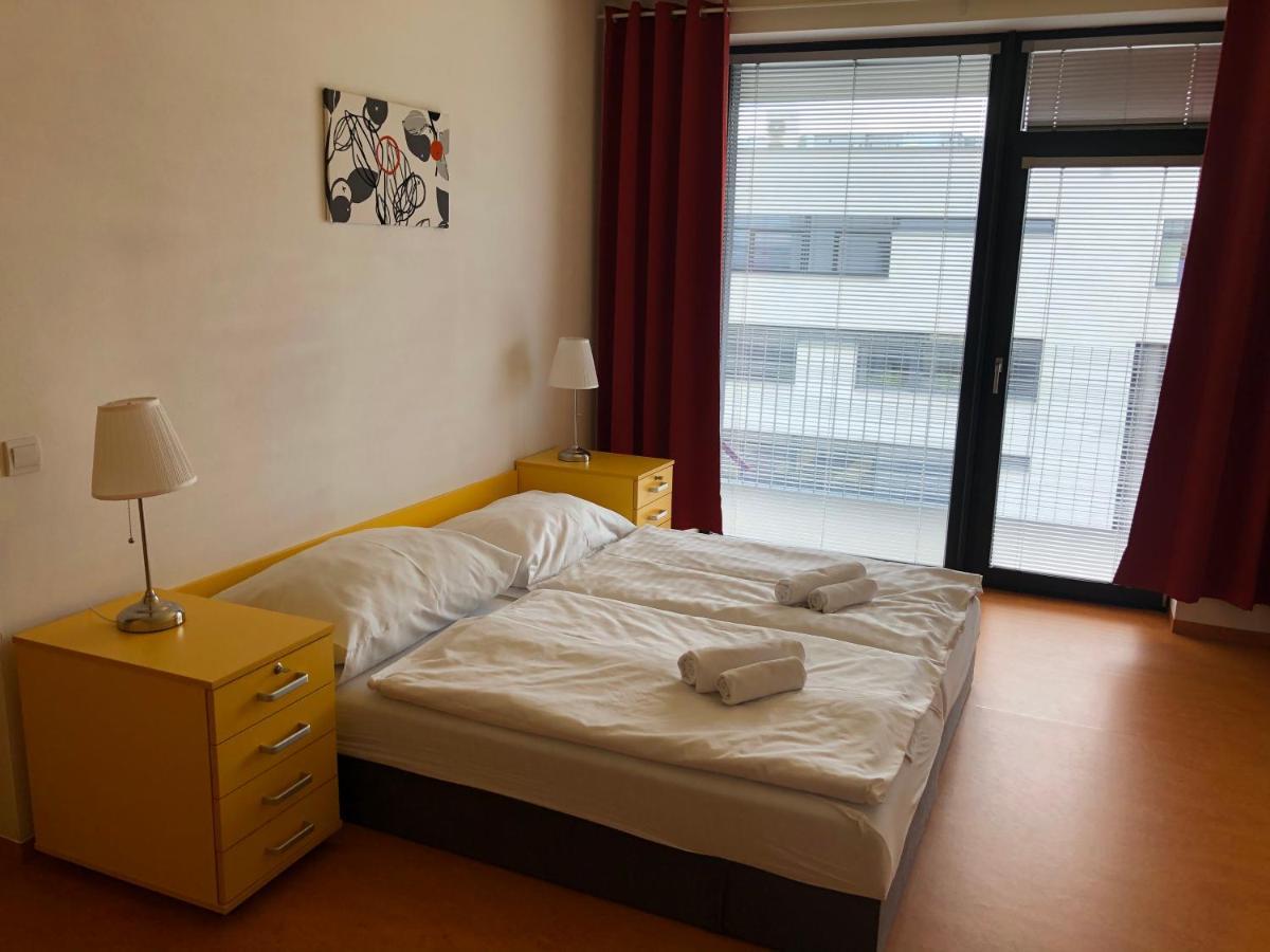 Office Apartments Brno Luaran gambar